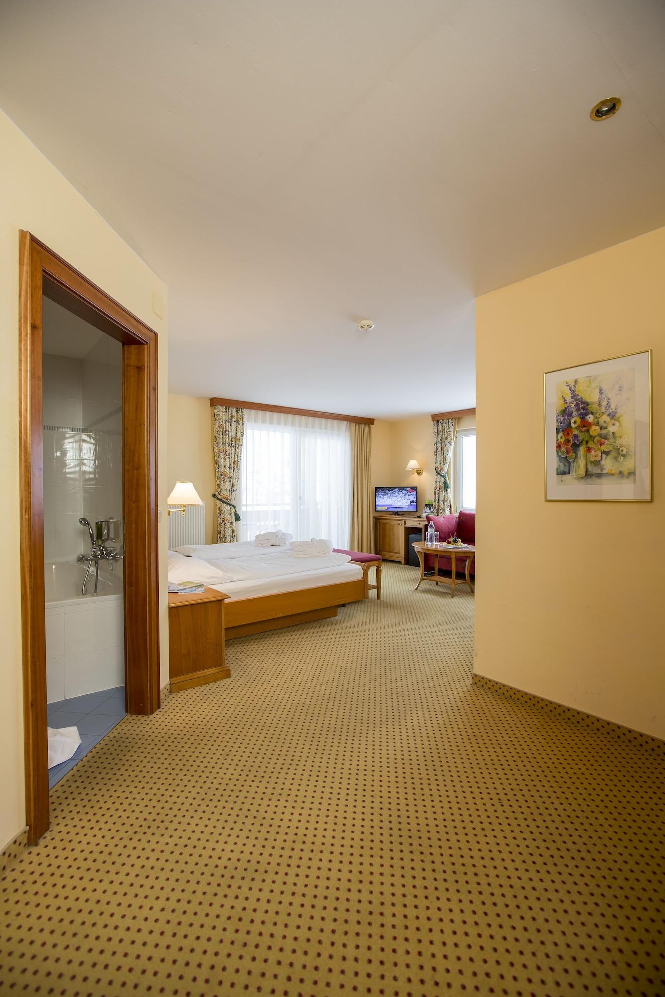 Falkensteiner Aktiv & Familienhotel Cristallo Superior Качбергхёэ Экстерьер фото